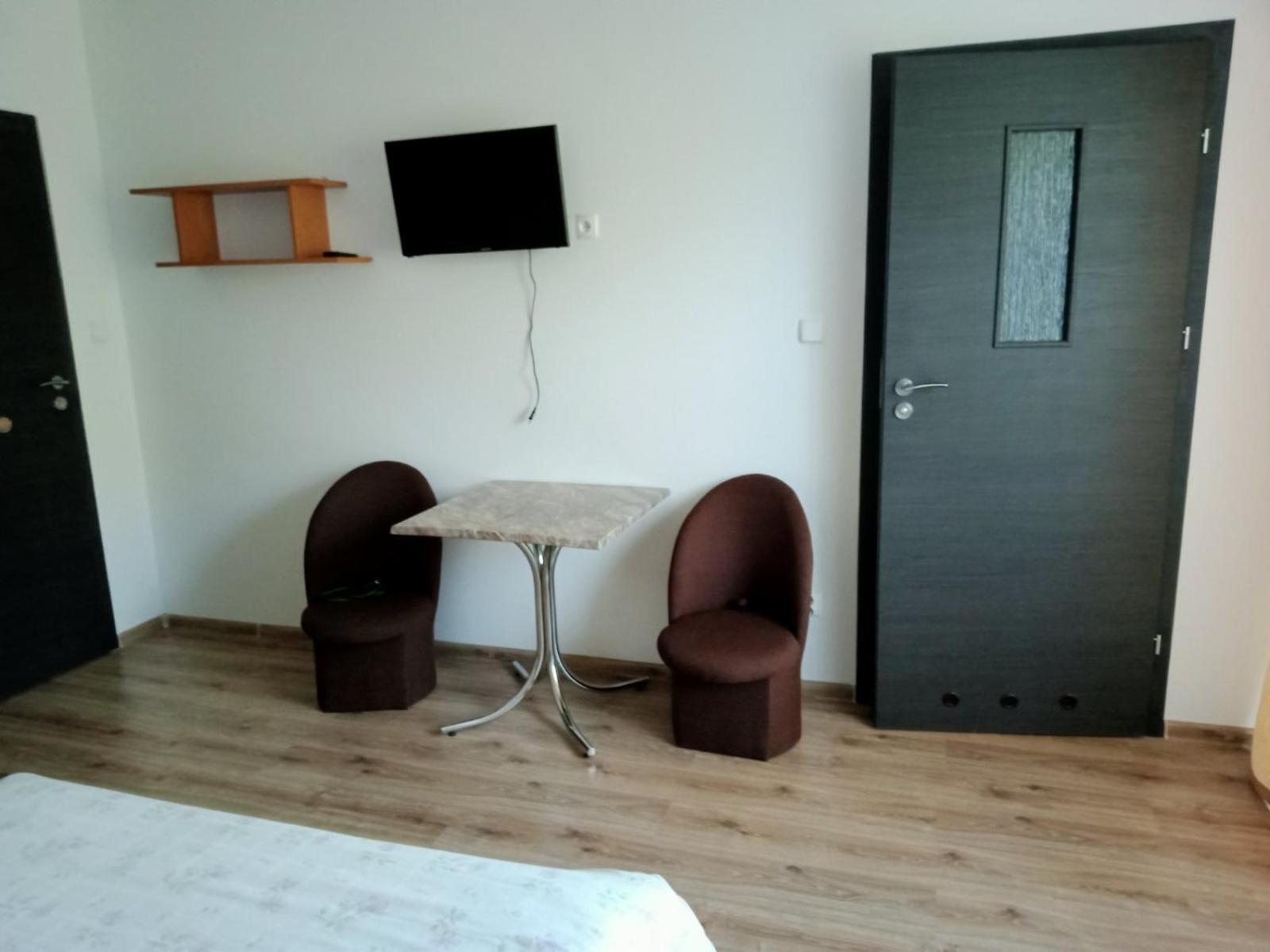 Pokoje U Nadii Apartment Karwienskie Bloto Drugie Bilik gambar